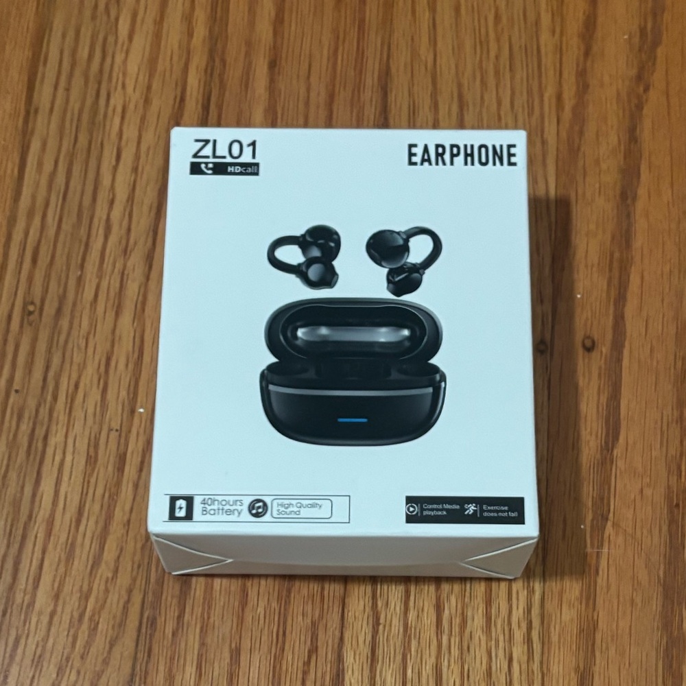 Brand new wireless Bluetooth earbuds black with 40 hour charging case